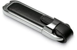 Obrázky: Datashield černé USB, kovově - kožené pouzdro 1GB