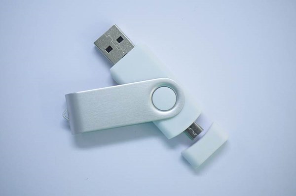 Obrázky: ROTATE  OTG flash disk 2GB s mikro USB, bílý