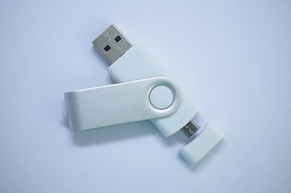 Obrázky: ROTATE  OTG flash disk 4GB s mikro USB, bílý, Obrázek 2