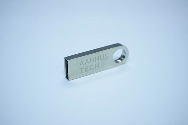 Obrázky: Compact hliníkový USB flash disk s očkem 4GB, Obrázek 3