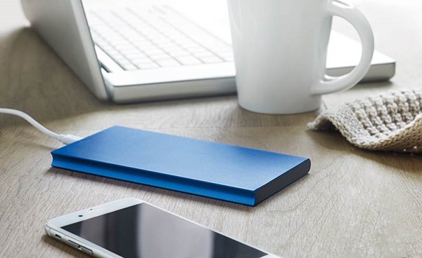 Obrázky: Modrá Power banka Poweflat 8000 mAh, Obrázek 2