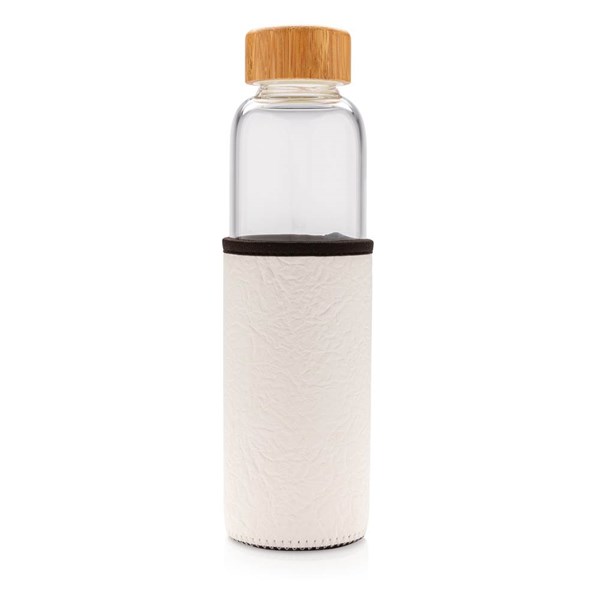 Obrázky: Skleněná láhev ve vzorovaném PU obalu, 550ml, bílá, Obrázek 1