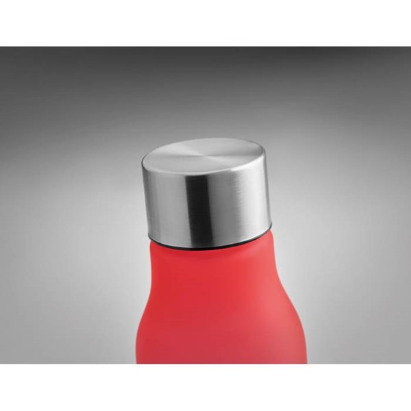 Obrázky: Červená láhev z RPET, pogumovaná úprava, 600ml, Obrázek 4