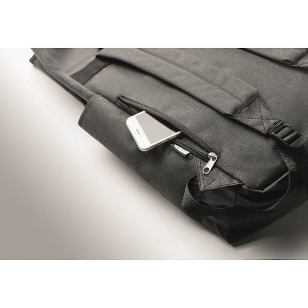 Obrázky: Černý batoh z 600D RPET s rolovacím uzávěrem, Obrázek 3