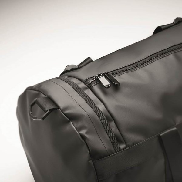 Obrázky: Černá sportovní taška z tarpaulinu s boční kapsou, Obrázek 6