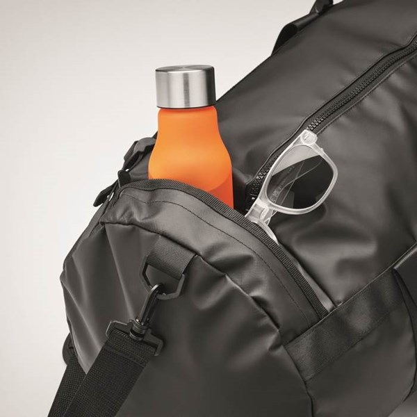 Obrázky: Černá sportovní taška z tarpaulinu s boční kapsou, Obrázek 7