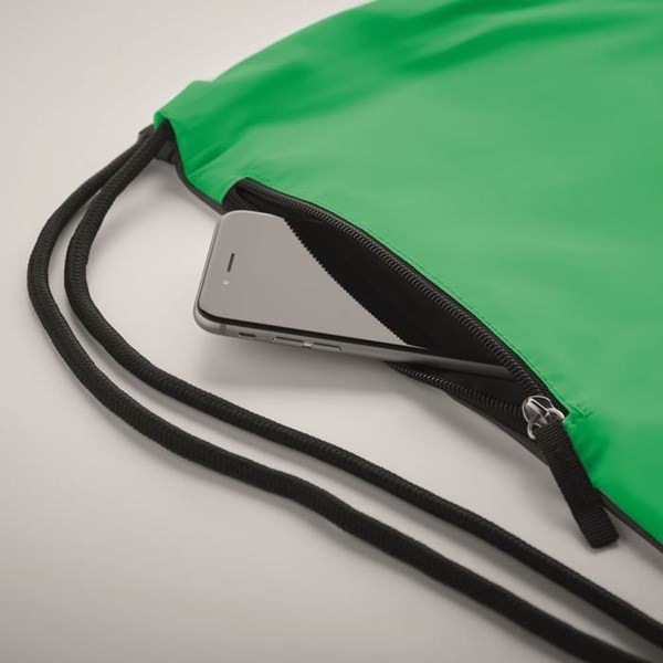Obrázky: Zelený lesklý stahovací batoh s boční kapsou, Obrázek 4