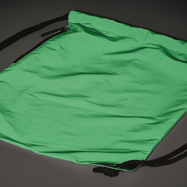 Obrázky: Zelený lesklý stahovací batoh s boční kapsou, Obrázek 5