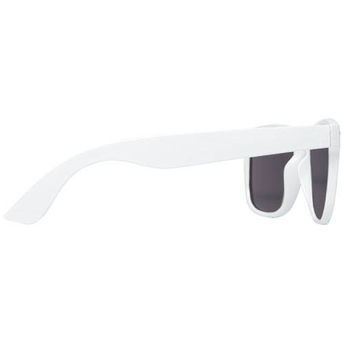 Obrázky: Bílé sluneční brýle z oceánského plastu, Obrázek 6