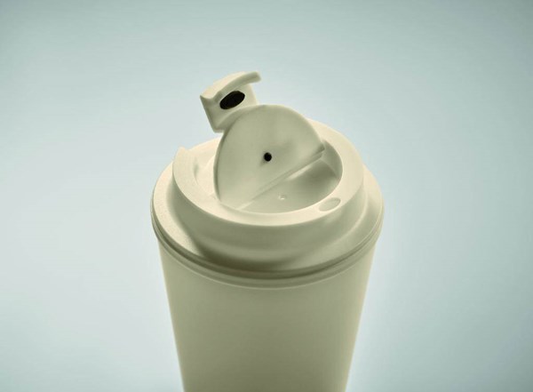 Obrázky: Béžový dvoustěnný hrnek 300 ml z recykl.PP s víčkem, Obrázek 5