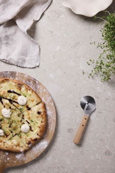 Obrázky: Kráječ na pizzu v papírové krabici, Obrázek 4