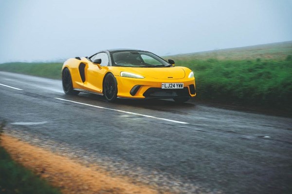 Obrázky: FAST CARS, nástěnný kalendář 485x340 mm, Obrázek 6