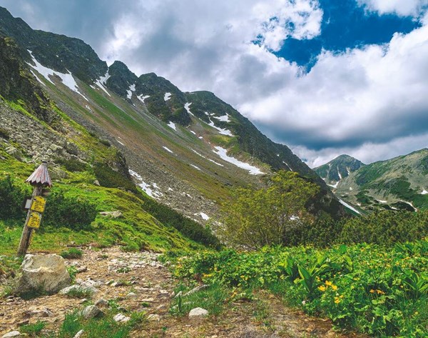 Obrázky: TATRY, nástenný kalendár 330x330 mm, Obrázek 9