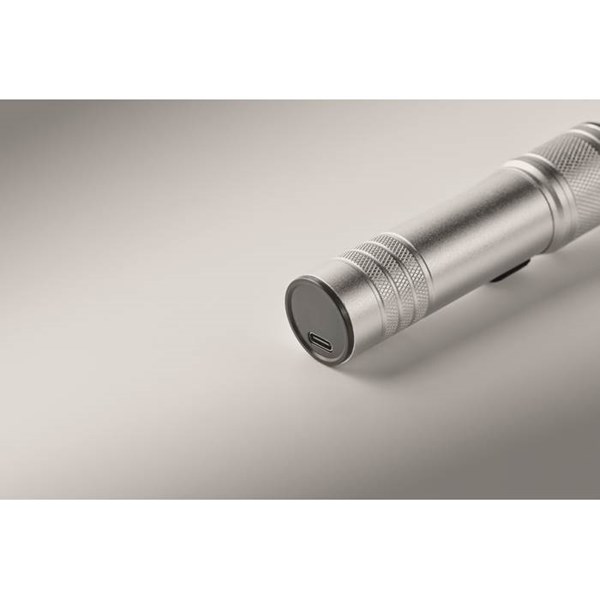 Obrázky: Dobíjecí COB svítilna z recykl. hliníku, stříbrná, Obrázek 8