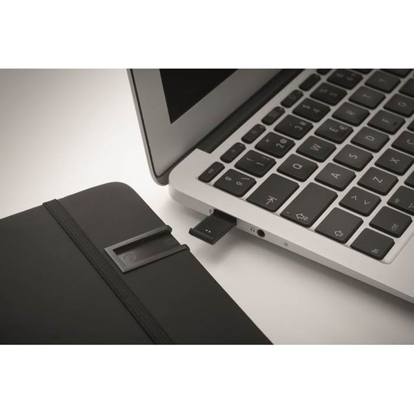 Obrázky: Zápisník A5 s integrovaným USB flash diskem 16 GB, Obrázek 5