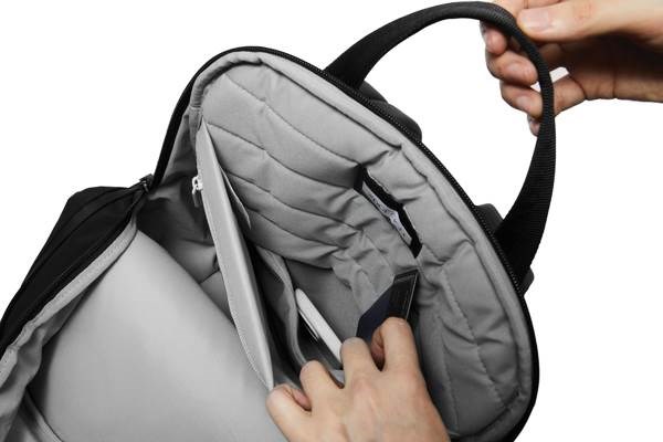 Obrázky: Černý batoh Soft Tote s dvojitým zipem, Obrázek 20