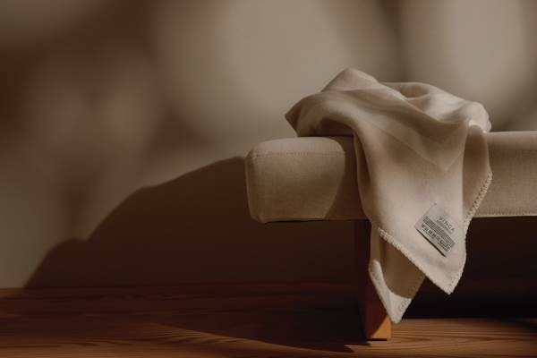 Obrázky: Deka VINGA Monogram z GRS, bílá, Obrázek 7