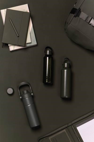 Obrázky: Termoska s držadlem 600 ml z recykl. oceli, zelená, Obrázek 13