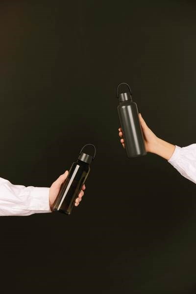 Obrázky: Transparentní zelená láhev na vodu z RPET 550 ml, Obrázek 7