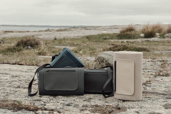 Obrázky: Černá pikniková deka s dlouhým popruhem, Obrázek 6