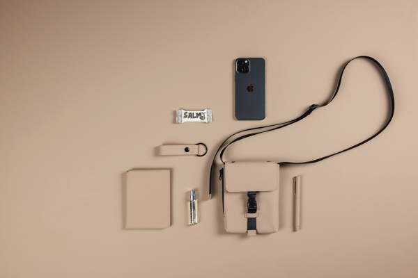 Obrázky: Praktická taška VINGA Baltimore z RCS, béžová, Obrázek 4