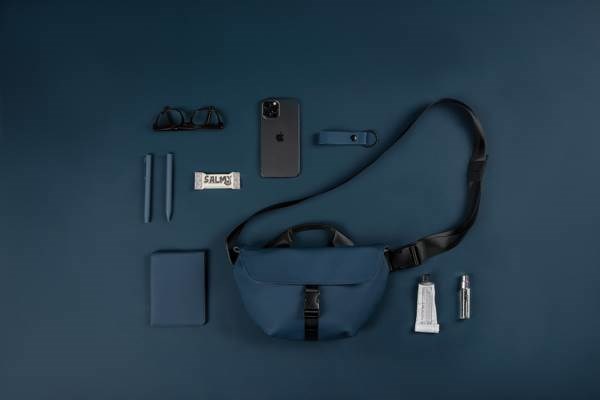 Obrázky: Taška přes rameno VINGA Baltimore z RCS, modrá, Obrázek 4