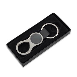 Obrázky: Elegantní přívěsek z kovu a PU s karabinou