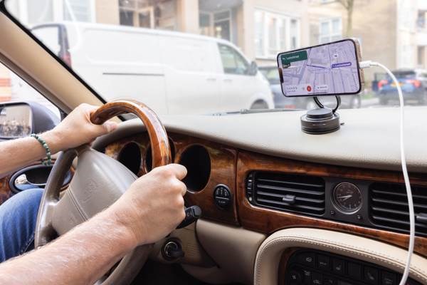 Obrázky: Univerzální držák na telefon 360 z RCS, Obrázek 6