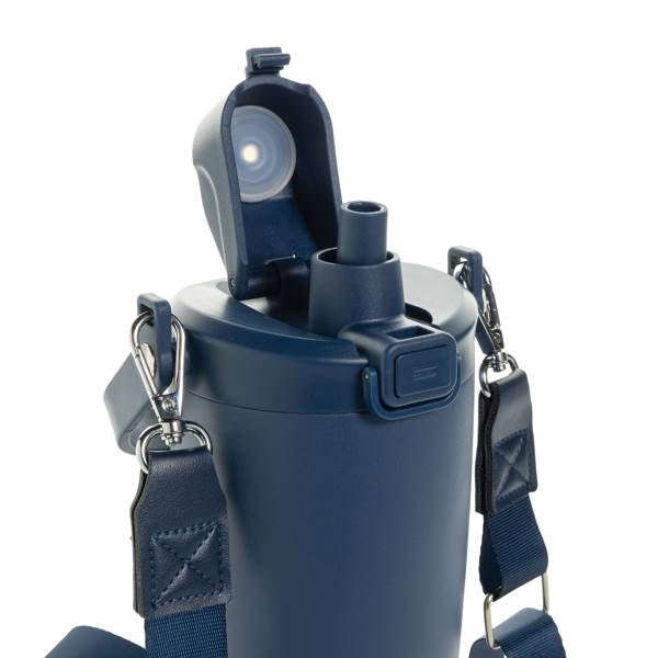 Obrázky: Termohrnek z recykl.nerez oceli s popruhem, modrá, Obrázek 6