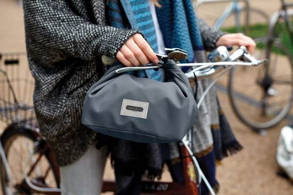 Obrázky: Izolovaná taška na oběd 6,7l Black+Blum, šedá, Obrázek 20