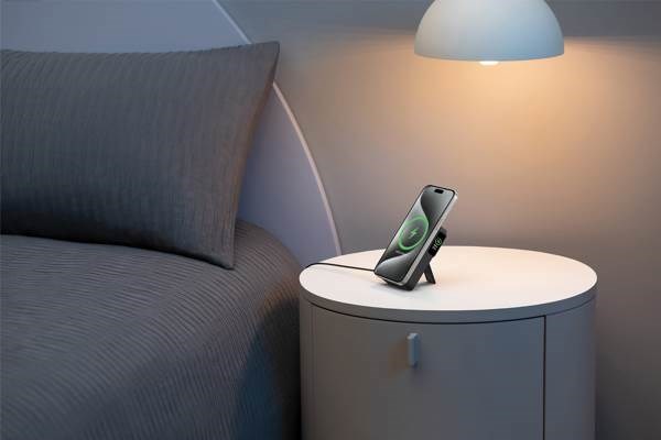 Obrázky: Magnetická powerbanka Anker MagGO QI2 10 000 mAh, Obrázek 6