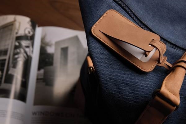 Obrázky: Visačka na zavazadla VINGA z RCS, hnědá, Obrázek 6