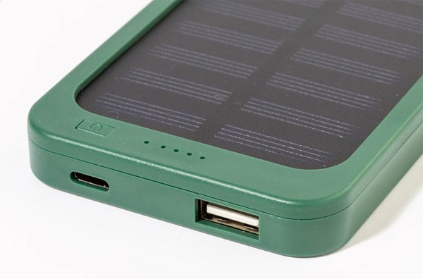 Obrázky: Powerbanka 4000 mAh z ABS se solární nab., zelená, Obrázek 5