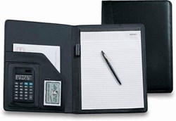 Zobrazit detaily pro Spisovka A4 koženková s kalkulačkou a blokem Obrázky: Spisovka A4 koženková s kalkulačkou a blokem