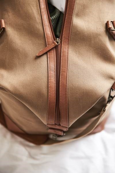 Obrázky: Hnědá cestovní taška VINGA Sloane RPET, Obrázek 5