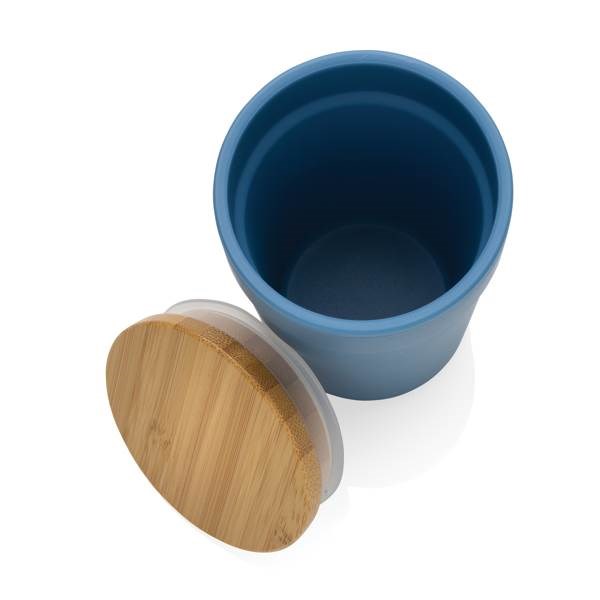 Obrázky: Modrý termohrnek z RPP s bambusovým víčkem, 300ml, Obrázek 3
